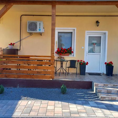 Oazis Apartman Sárospatak Εξωτερικό φωτογραφία