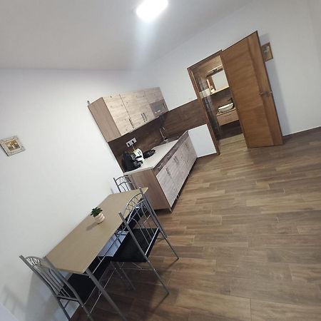 Oazis Apartman Sárospatak Εξωτερικό φωτογραφία