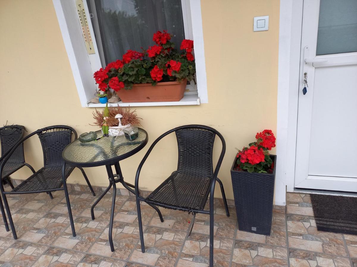 Oazis Apartman Sárospatak Εξωτερικό φωτογραφία