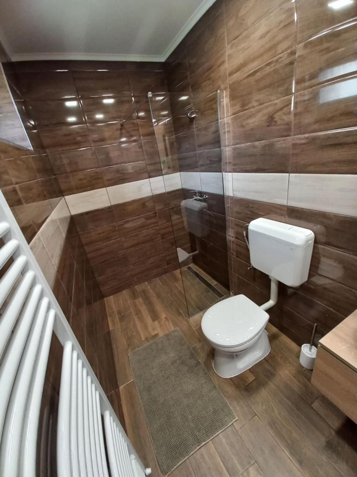 Oazis Apartman Sárospatak Εξωτερικό φωτογραφία