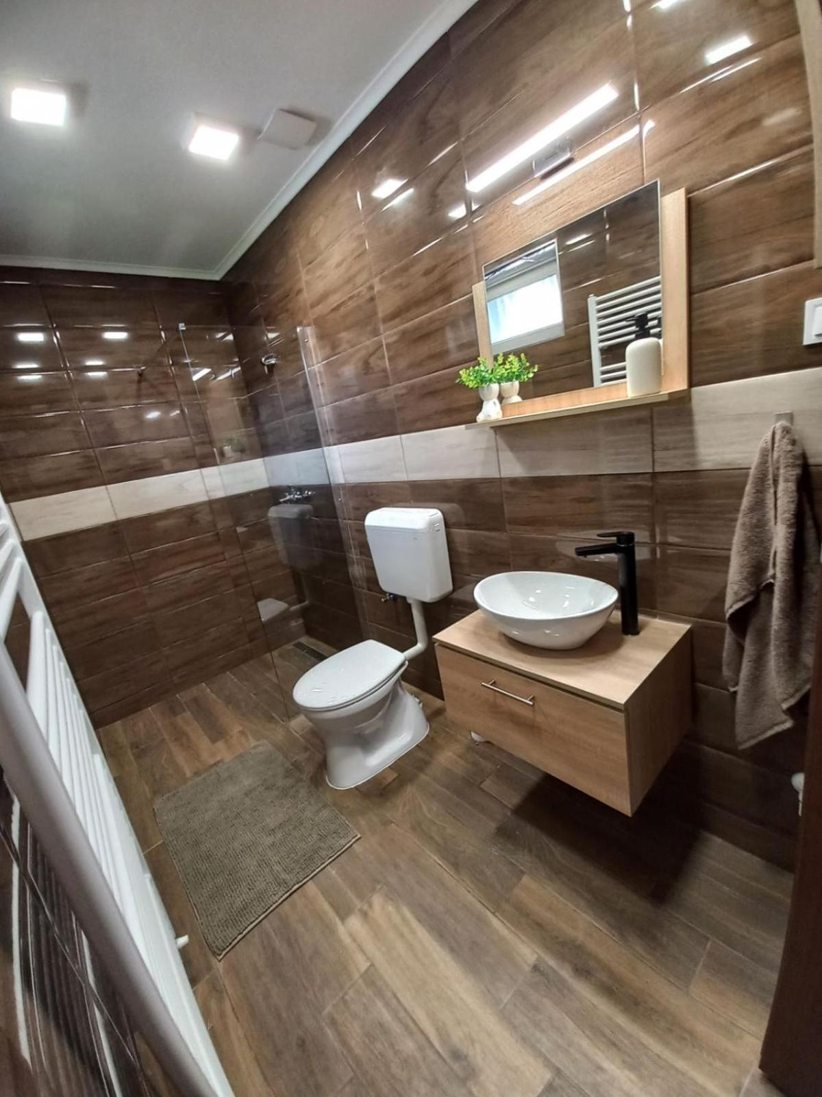 Oazis Apartman Sárospatak Εξωτερικό φωτογραφία